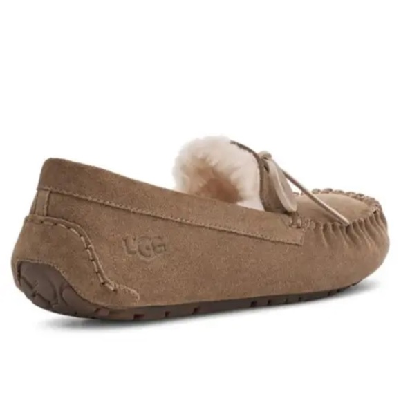 UGG Moccasins slippers color: dry leaf men’s Size 9 - Picture 7 of 10